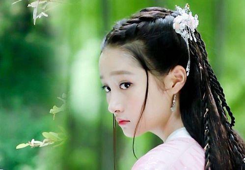 吃瓜必看女主,揭秘女主背后的故事与成长历程