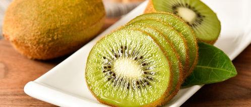 理性吃瓜李斯曼,李斯曼的智慧食评之旅